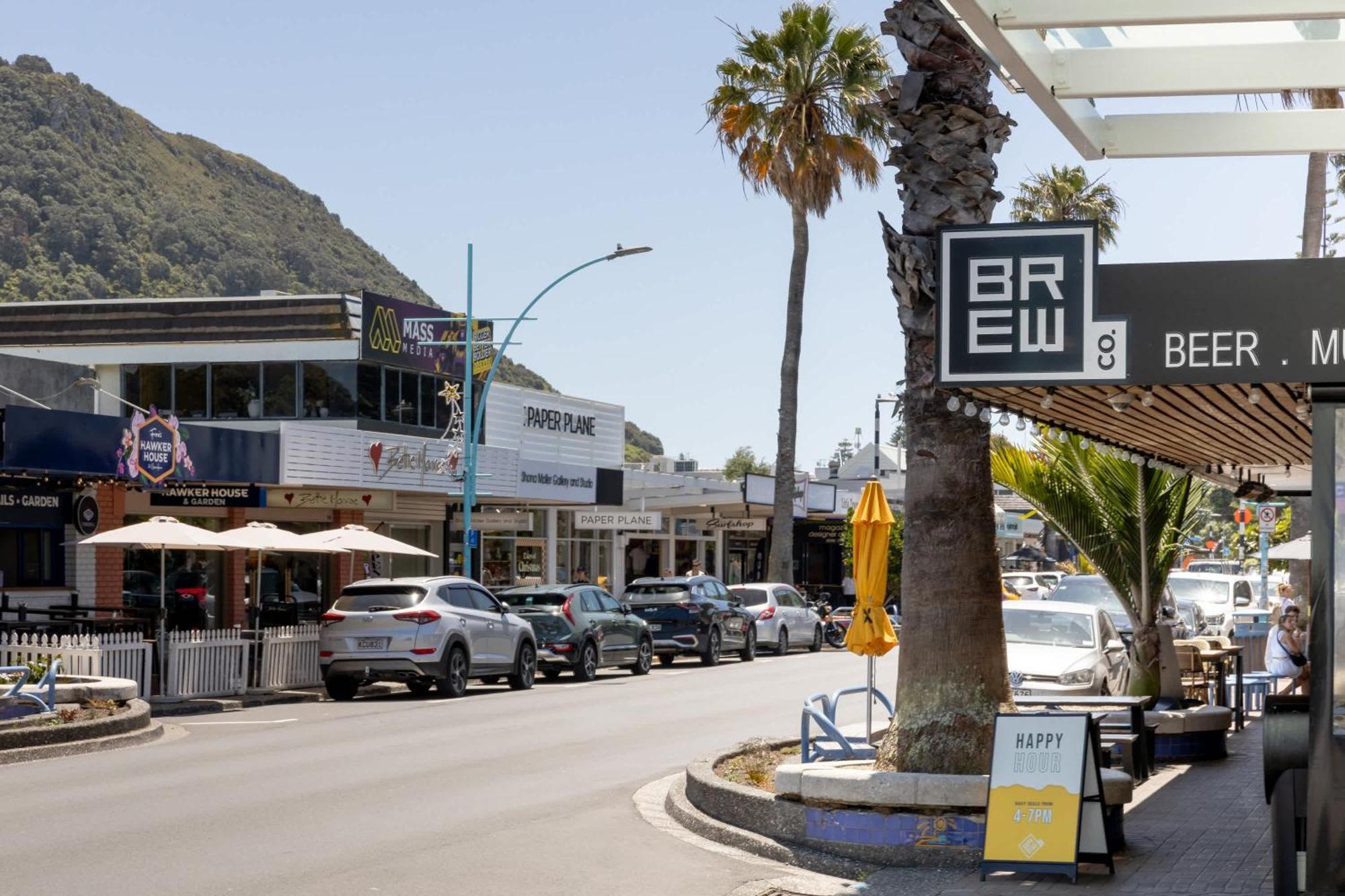 Apartamento Oceanside Bliss - Absolute Beachfront - Uninterrupted Ocean Views With Pool Mount Maunganui Exterior foto